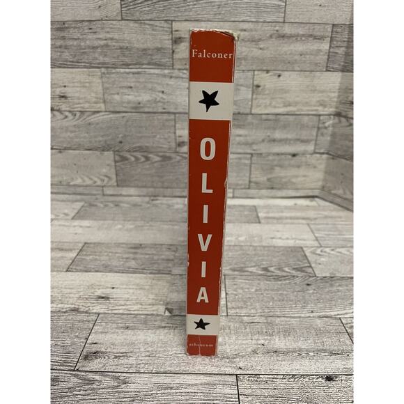 Olivia The Pig 7” inch Plush Toy Stuffed Animal And Book - Picture 8 of 9